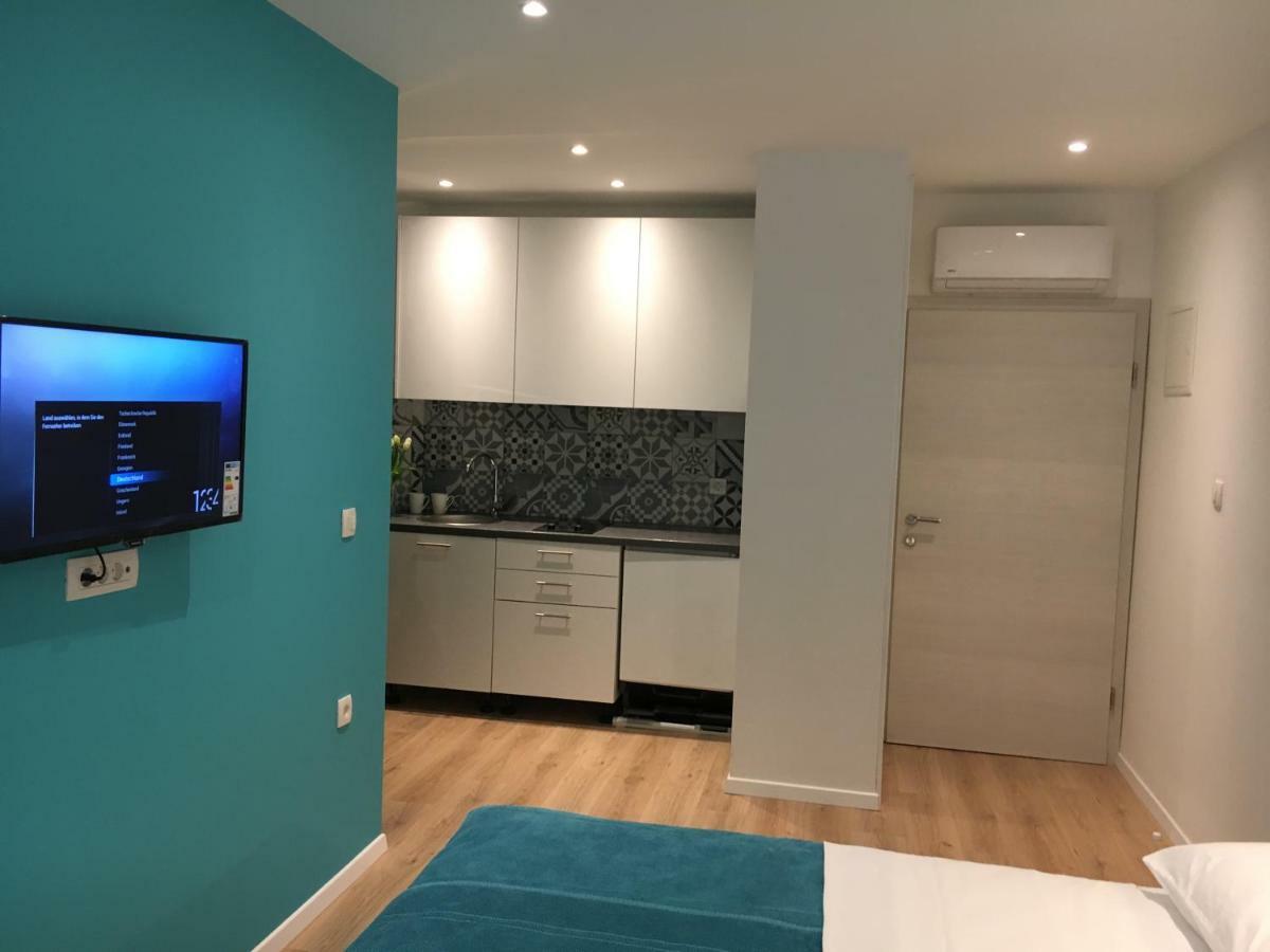 Adria Apartment Rijeka Bagian luar foto